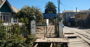 VENDO. Sitio y Casa en Constitución